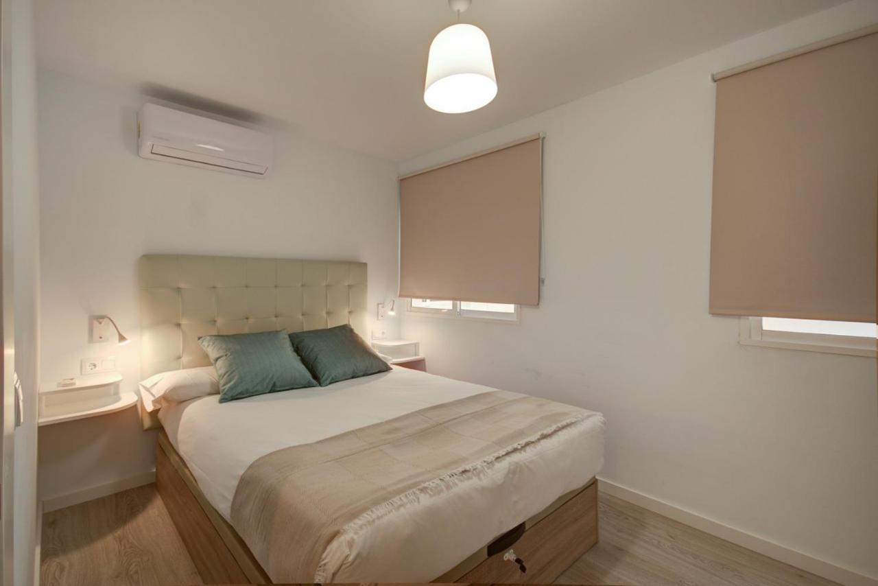 Beds & Breaks - Marina Beach Valencia Bagian luar foto