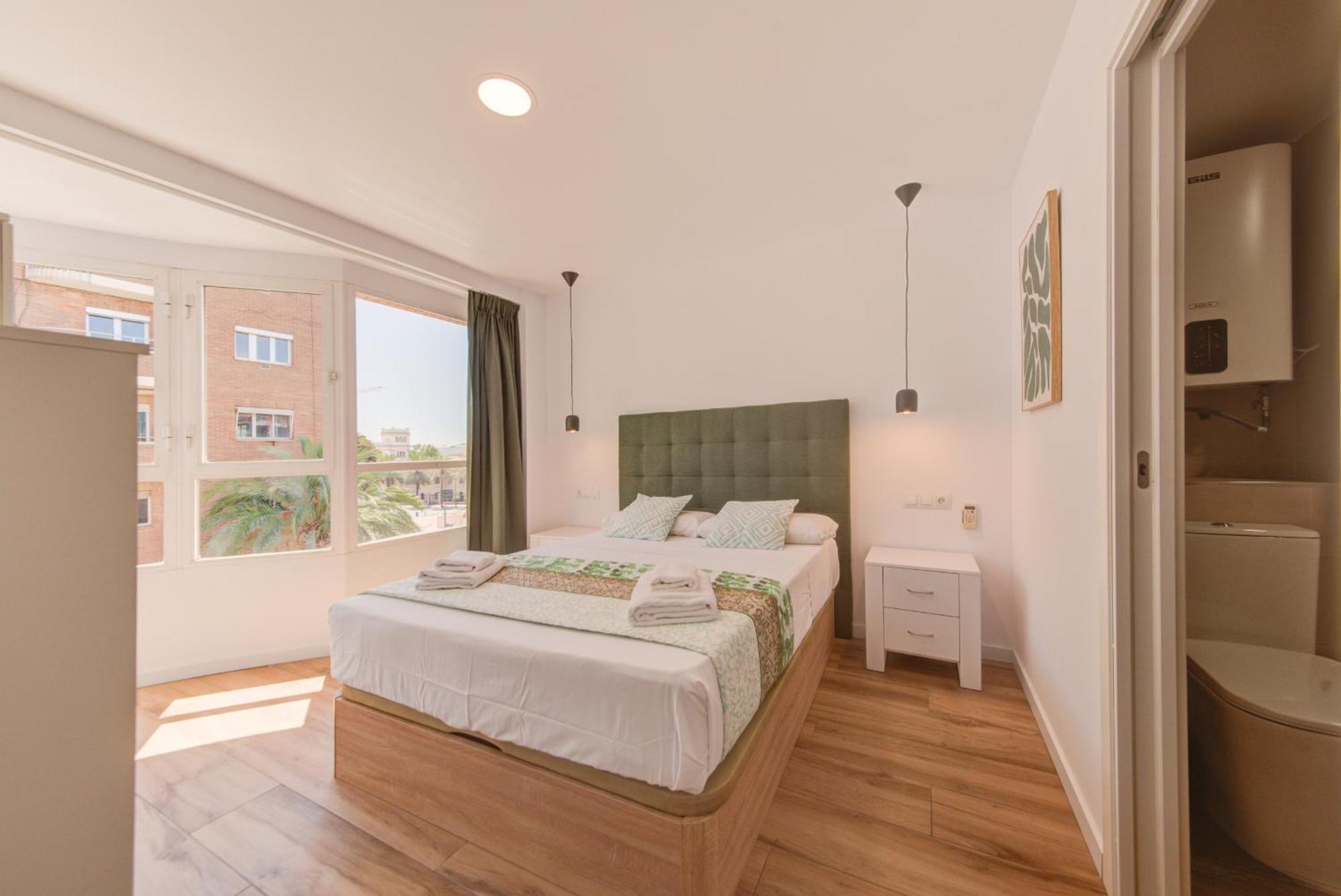 Beds & Breaks - Marina Beach Valencia Bagian luar foto